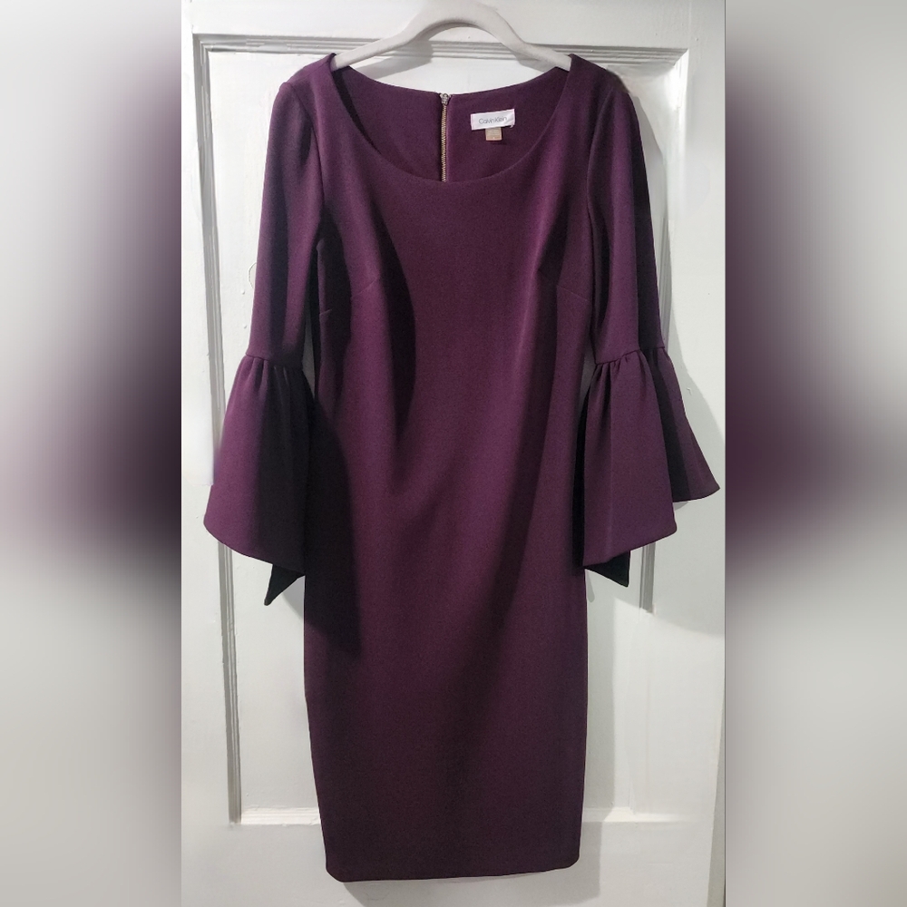 ✨ Calvin Klein Plum Purple Bell Sleeve Sheath Dress Size 4 ✨